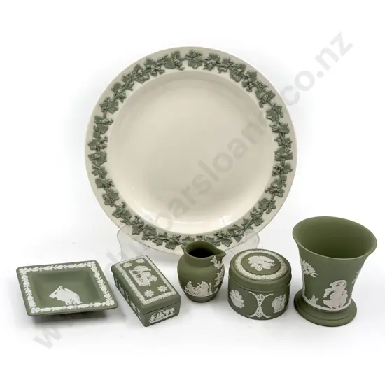 Assorted Wedgwood Jasperware (A/F)