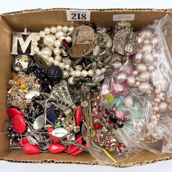 Small Quantity Mixed Costume Jewellery & Beads