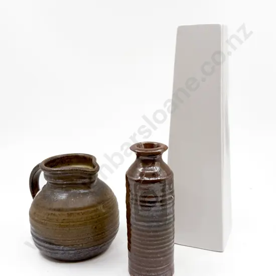 NZ Pottery Jug White Ceramic Vase & Small Vase (Damaged)