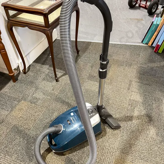 Miele Compact C2 Vacuum Cleaner