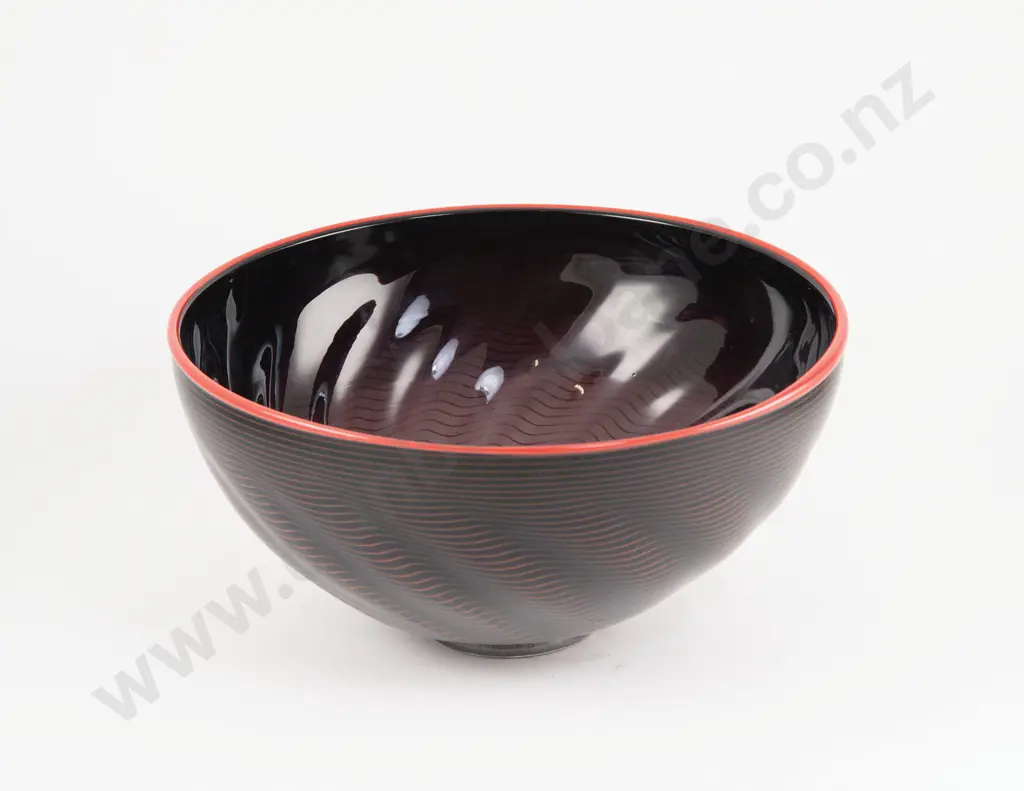 Garry Nash Glass Bowl Image 1++