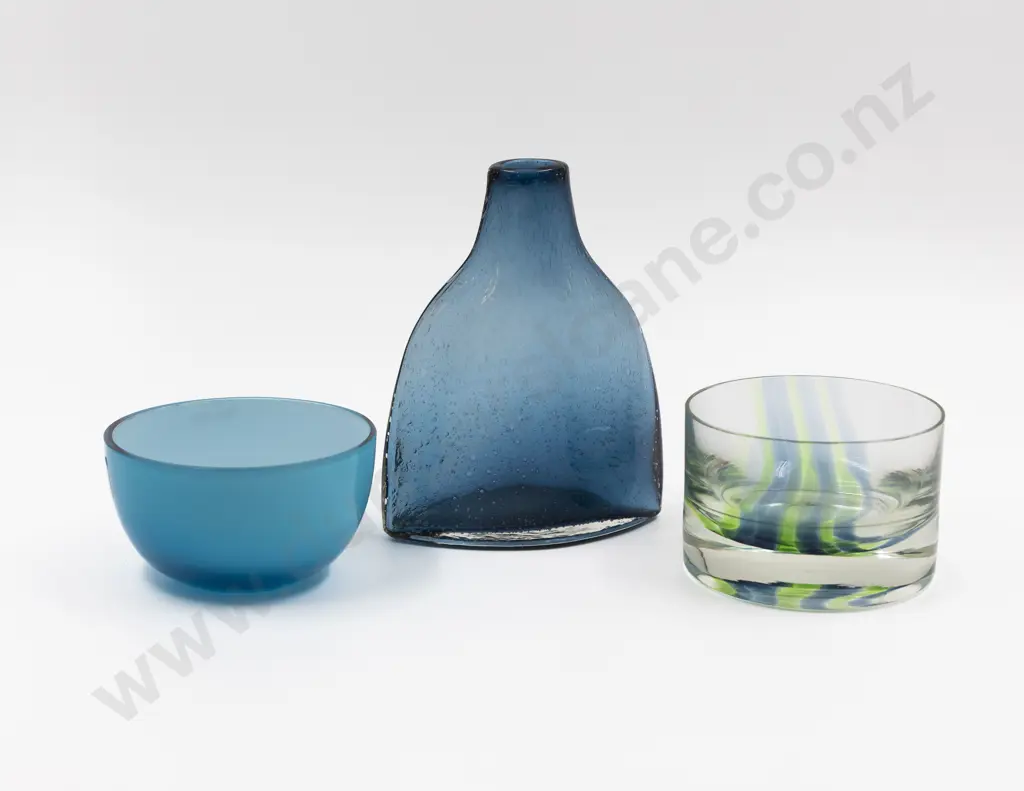 Pet Hein (Danish) Art Glass Bowl & Other Image 1++