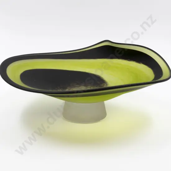 De Flute Rotorua NZ Frosted Glass Footed Table Dish