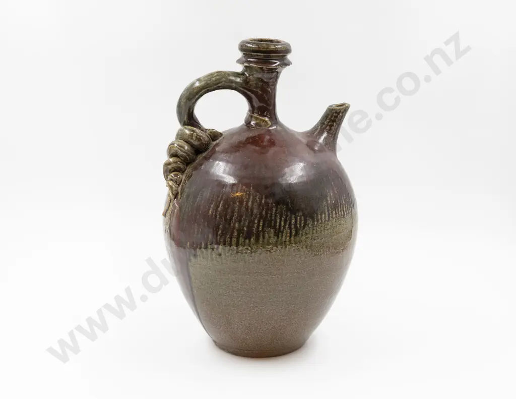 Gloria Young Flagon Image 1++