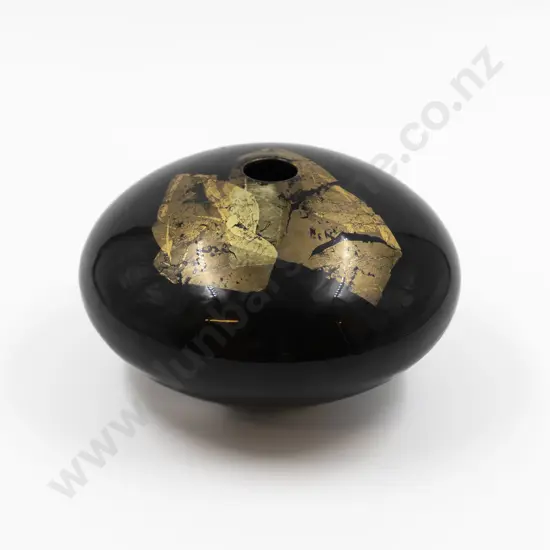 Peter Collis Discoid Vase