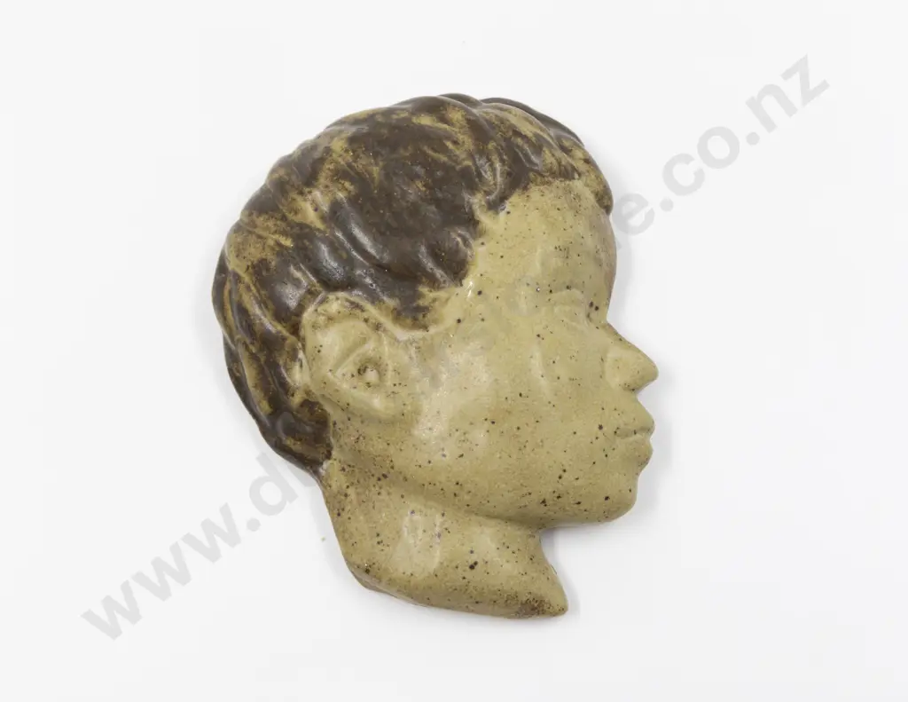 NZ Studio Pottery Head of a Boy in Profile Image 1++