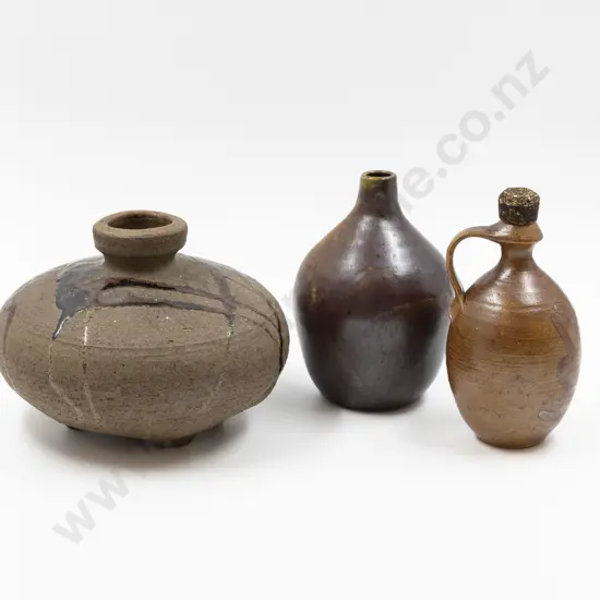 NZ Studio Pottery Discoid Vase