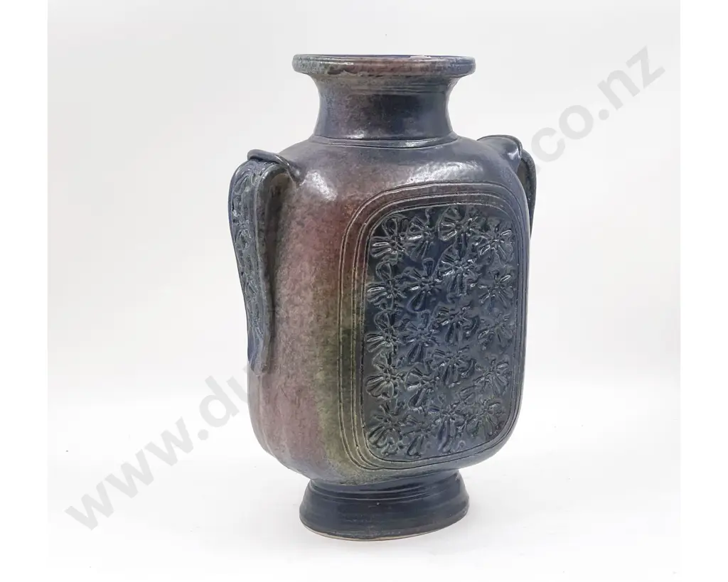 Pamela Annsouth Vase  NOTE DESCIPTION & IMAGE CHANGE Image 1++