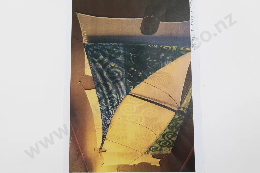 Douglas Chowns - The Long White Cloud Image 1++