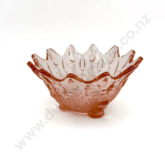 Pink Depression Glass Decorative Bowl with Frog Form Feet & Bull Rushes