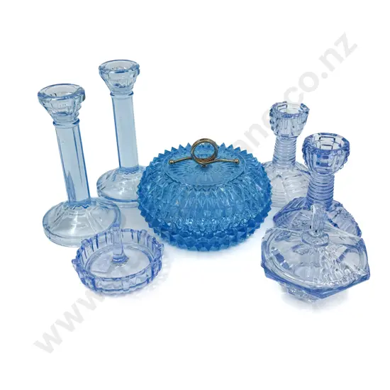 Quantity of Assorted Depression Glass etc
