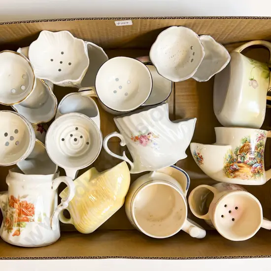 Quantity of Assorted Vintage Shaving Mugs