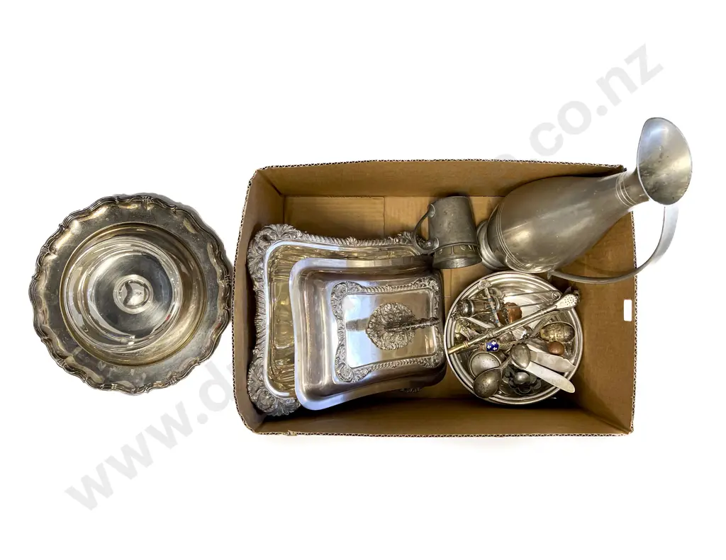 Quantity of Assorted S/P including cutlery Image 1++