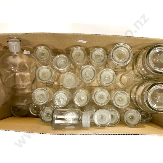 Quantity of Assorted Chemist Bottles