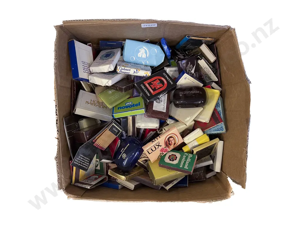 Quantity of Assorted Vintage Match Books & Travel Soaps Image 1++