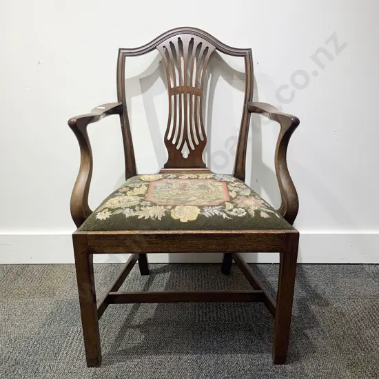 Reproduction Hepplewhite Style Mahogany Armchair