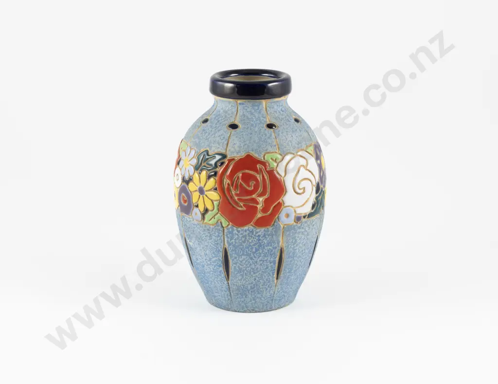 Early C20th Amphora Vase with Stylised Floral Border Image 1++