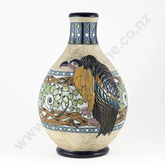 Early C20th Amphora Baluster Shaped Vase With Stylised Vulture & Olive Branch
