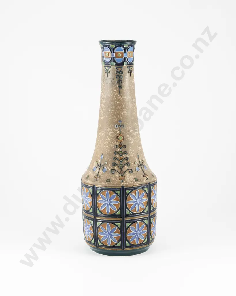 Early C20th Amphora Vase With Repeating Impressed Pattern Image 1++