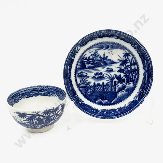 Early C19th Caughley Tea Bowl & Saucer