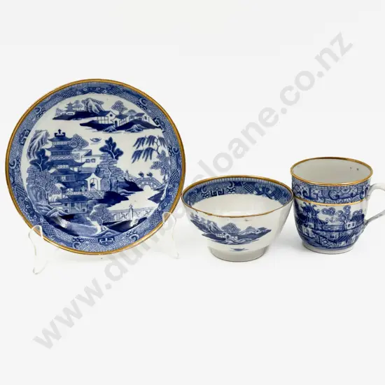 Unmarked Early C19th English Trio Blue & White Willow Pattern