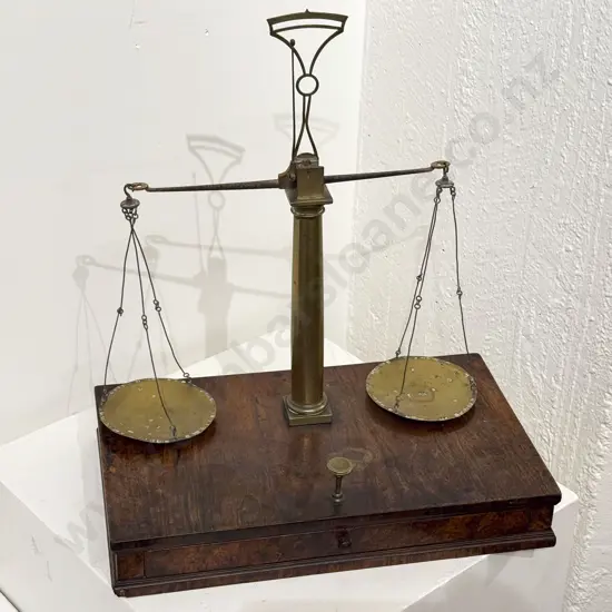 Set C19th Brass Beam Scales & Weights