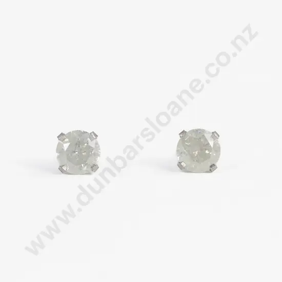 Pair 14ct White Gold Diamond Stud Earrings