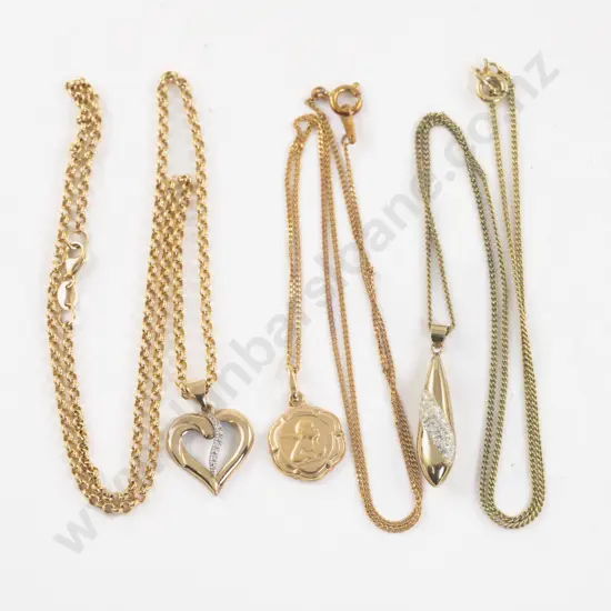 9ct Diamond Heart Pendant