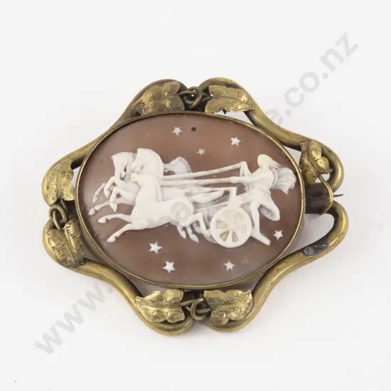 Victorian Gold Plated Classical Cameo Brooch