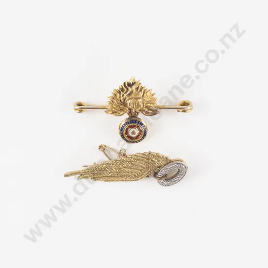 9ct Sweet Heart Brooch together with 15ct Military Brooch