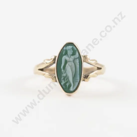 Edwardian 9ct Chrysoprase Cameo Ring