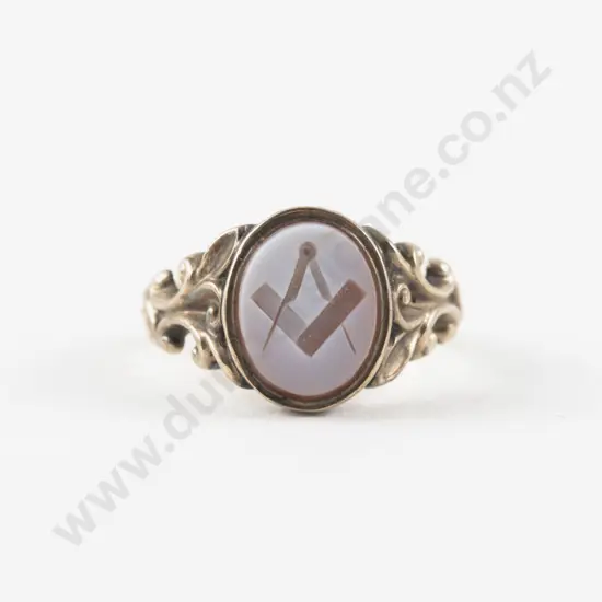 9ct Carnelian Signet Ring