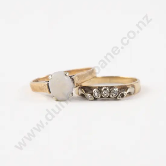 9ct Single Milk Opal Ring