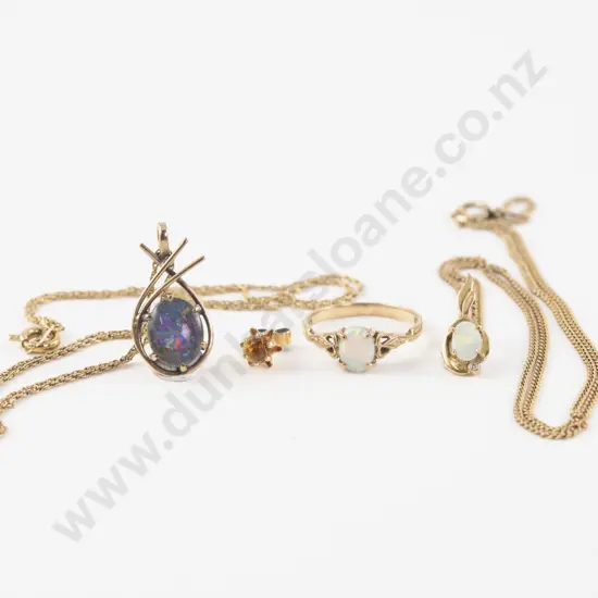 14ct and 9ct Single Opal Pendants