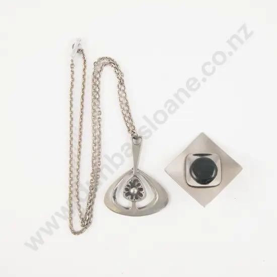 Mid C20th R Tennesmed Sweden Pewter Pendant