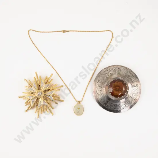 Jeweller Kenneth Jay Lane Star Burst Brooch