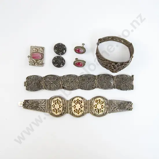 Collection of Assorted Silver Filigree Jewellery