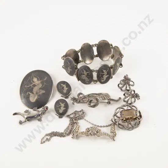 Collection of Sterling Silver and Marcasite Jewellery