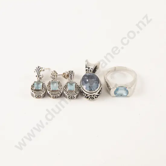 Small Collection of S/S Topaz Jewellery