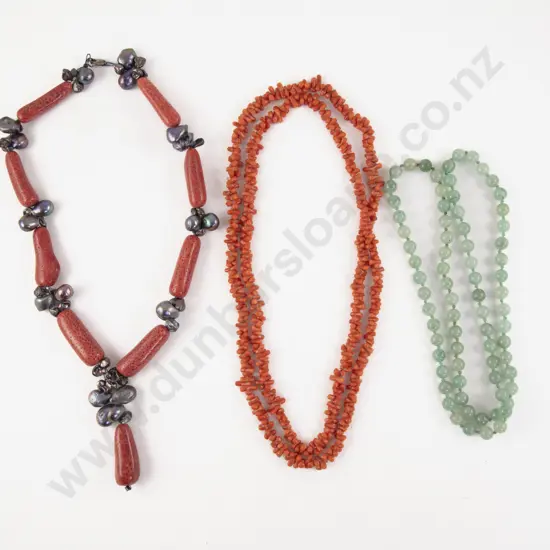 Single Strand Coral and Baroque Pearl Necklace