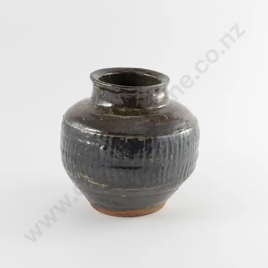 Len Castle Shouldered Vase