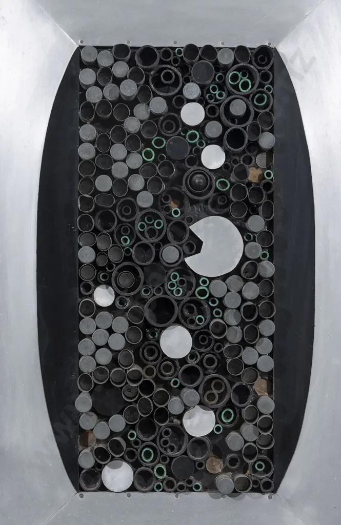 Don Driver (1930 - 2011) - Shield Image 1++