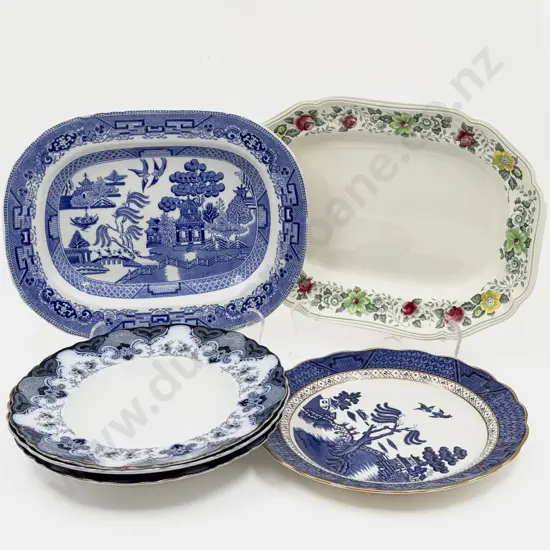 Assorted Quantity of Blue & White