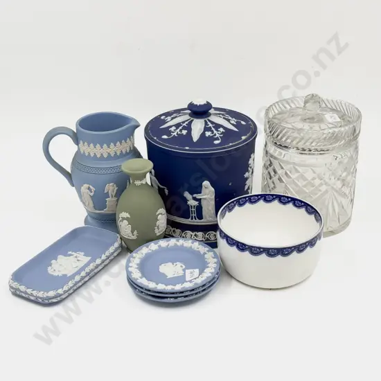 Quantity of Assorted Jasperware etc