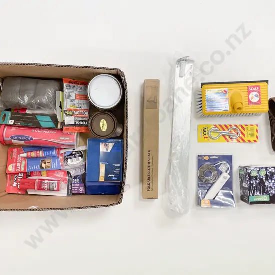 Quantity of Assorted DIY Accessories