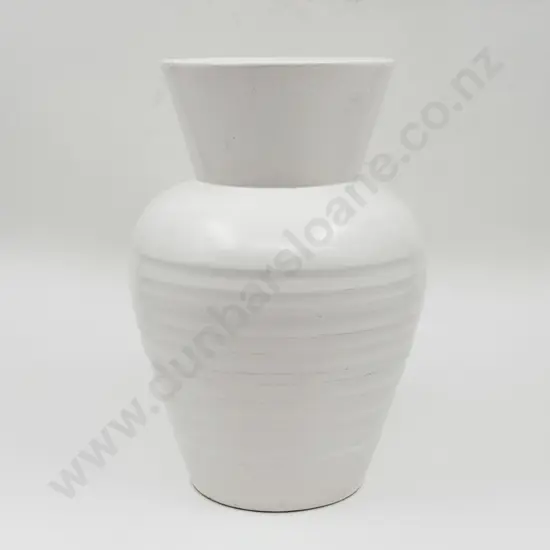 Unmarked Crown Lynn Vase with No. 2070 Stamped to Base