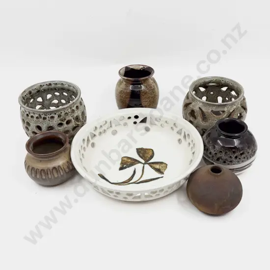 Quantity of Assorted Pottery