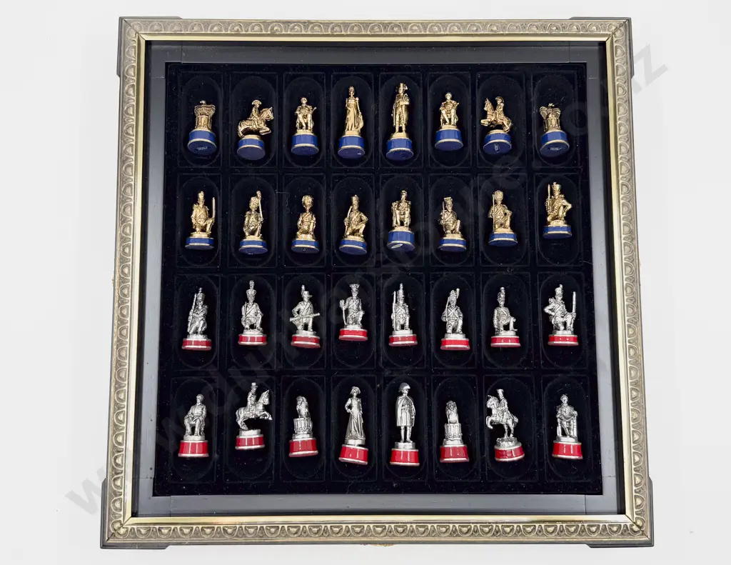 Themed Decorative Chess Set Image 1++