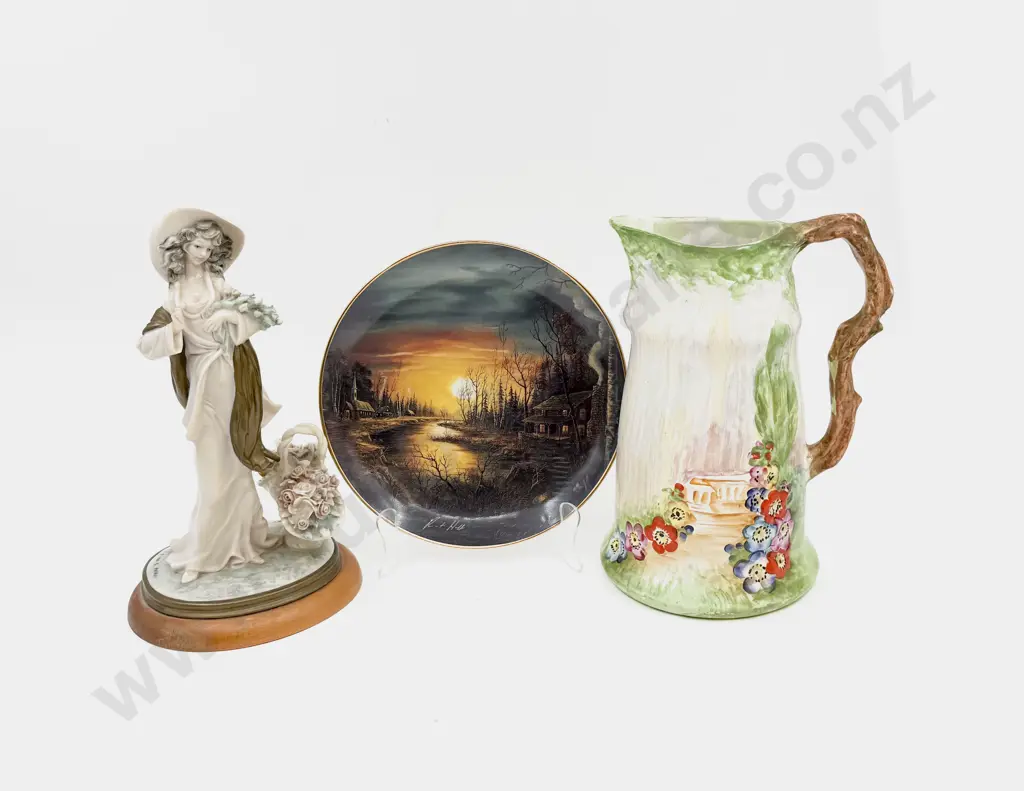 Royal Winton Woodland Jug together with Figure & Franklin Mint Plate Image 1++