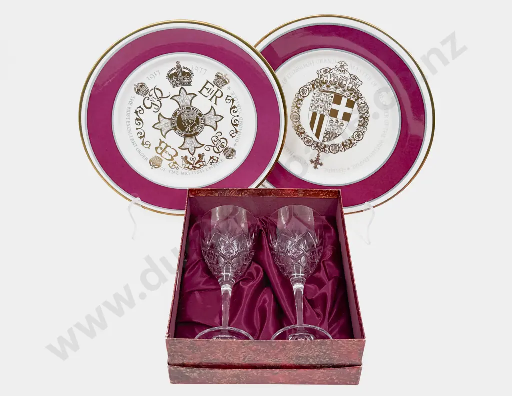 Pair of Royal Comm Plates together with Boxed Pair of Doulton Crystal Glasses Image 1++